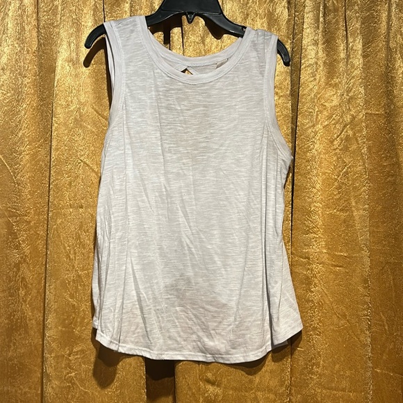 Balance connection, white tank top with open back - Picture 1 of 2